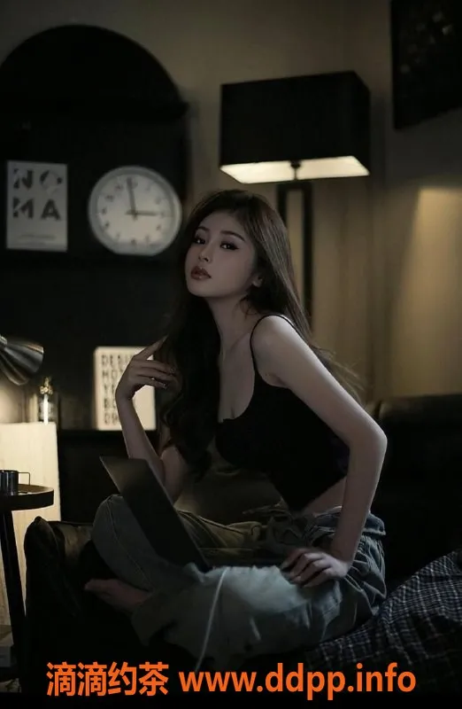 杭州楼凤-滨江区23岁叶子 165cm 98斤 36C激情陪玩