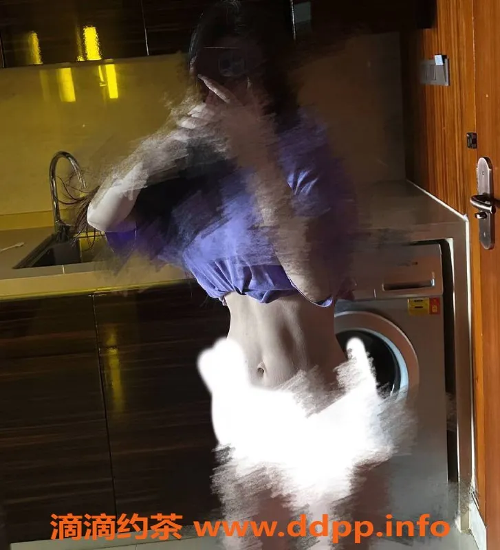 上海楼凤资源信息,柠檬：普陀大胸美眉，162cm/49kg，900p起