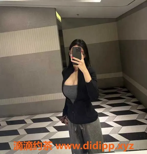 广州楼凤-广州客村大波妹孟钰，26岁165cm，超值服务