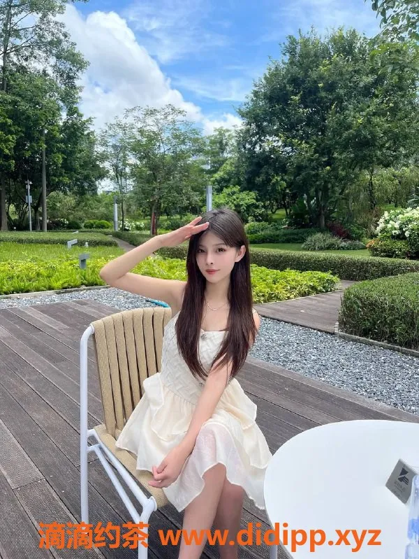 上海楼凤-小乖，浦东可爱女孩，163cm，44kg，900元起