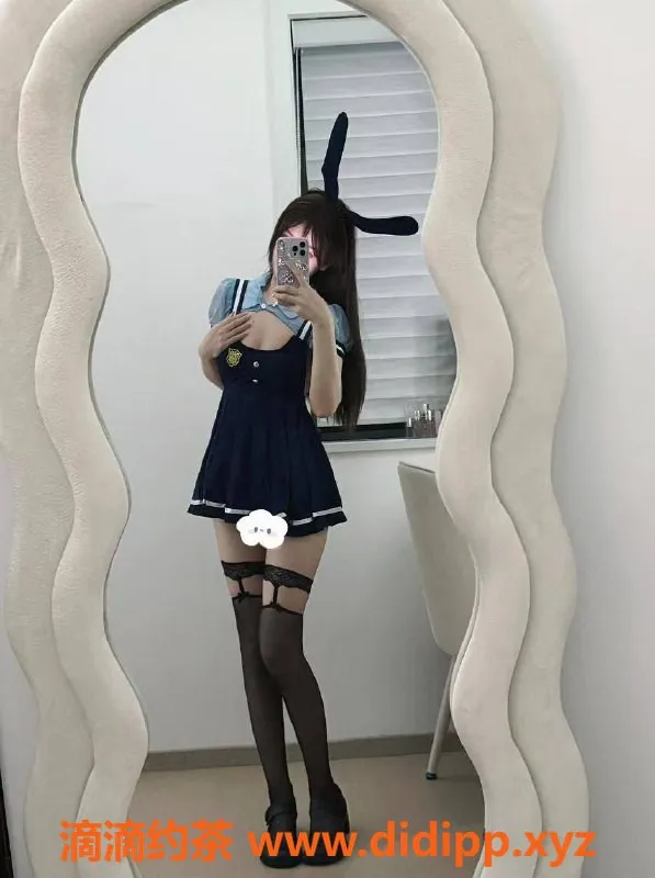 北京楼凤-朝阳官悦欣园大长腿美女，174cm，45kg，2000档服务