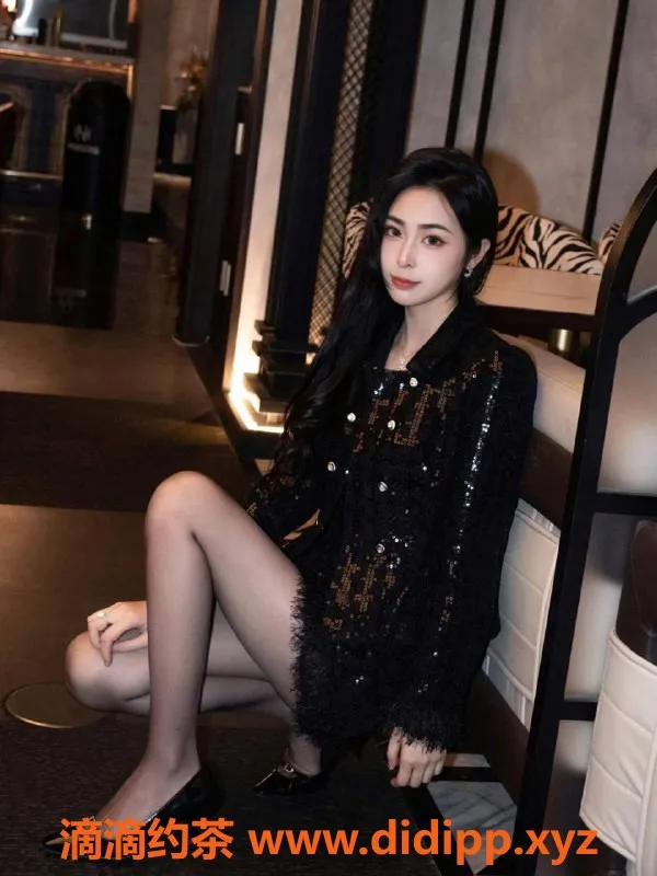 深圳楼凤-龙岗小耳朵，课费1000p，服务超赞！