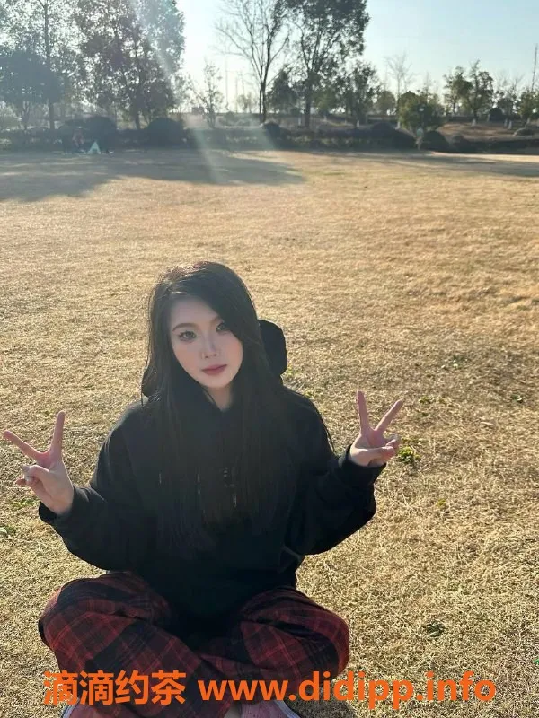 深圳楼凤资源信息,深圳小筱，激情爱爱与鸳鸯浴体验