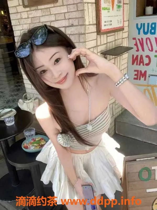 广州楼凤-广州白云调情艳舞琪琪，26岁163cm，500元体验