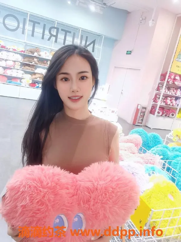 深圳楼凤-夏天，深圳南山美女，170高，49重，C罩杯