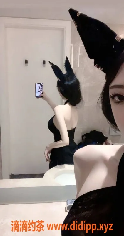 宁波楼凤-宁波甜笑笑，22岁165cm天然大D美少女