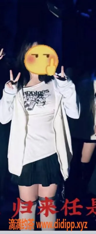 成都楼凤资源信息,17岁坦克身材新人雪糕，500元服务优质体验