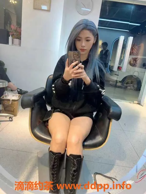 广州楼凤-广州白云纯欲美女小四，166cm深受欢迎