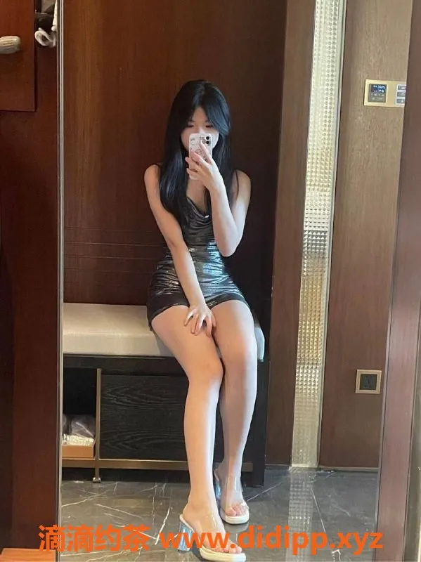 厦门楼凤-思明雪儿，162cm，48kg，激情调情服务