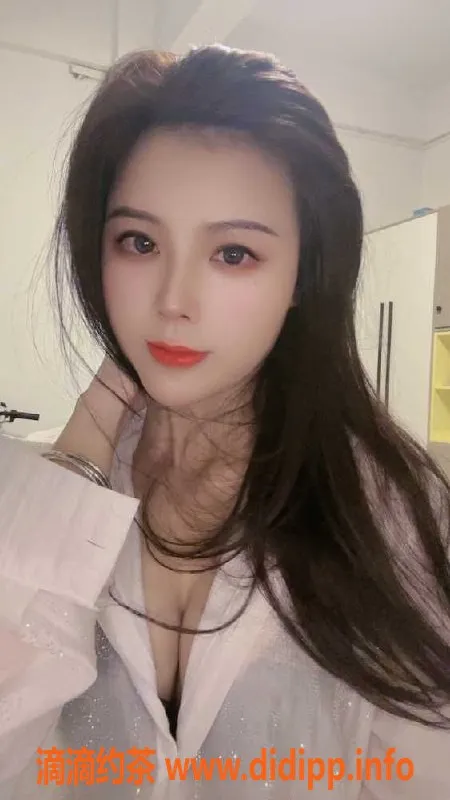 广州楼凤-广州白云大奶美眉依依，26岁不容错过