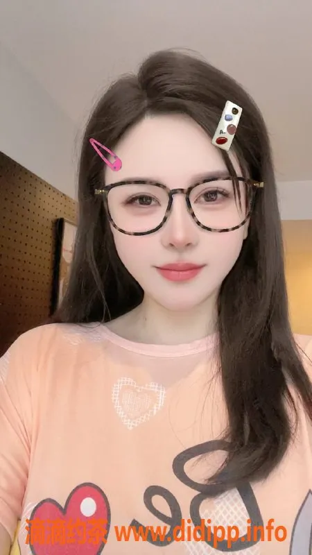 深圳楼凤资源信息,南宫梦，罗湖1100元起，超值体验！