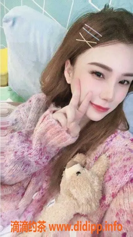 广州楼凤-广州越秀区洛洛，25岁36C性感美女服务