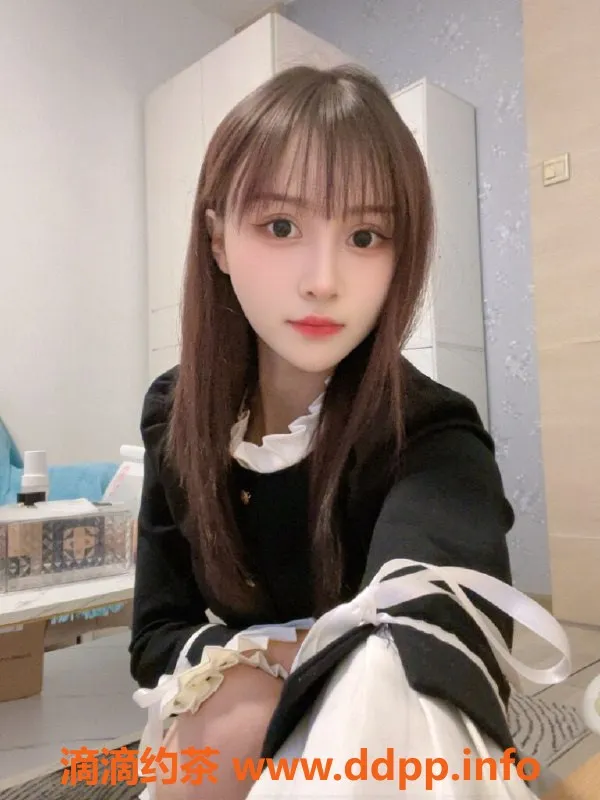 深圳楼凤-深圳福田樱桃，20岁B罩杯，800元天使服务