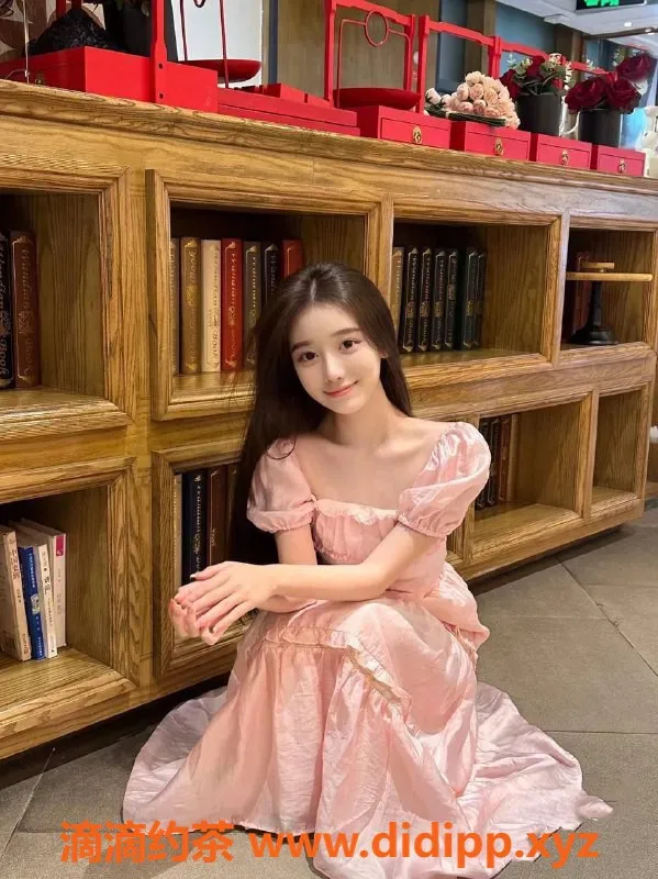 上海spa会所-闵行白桃，165cm，44kg，2100p，热情服务等你来体验！