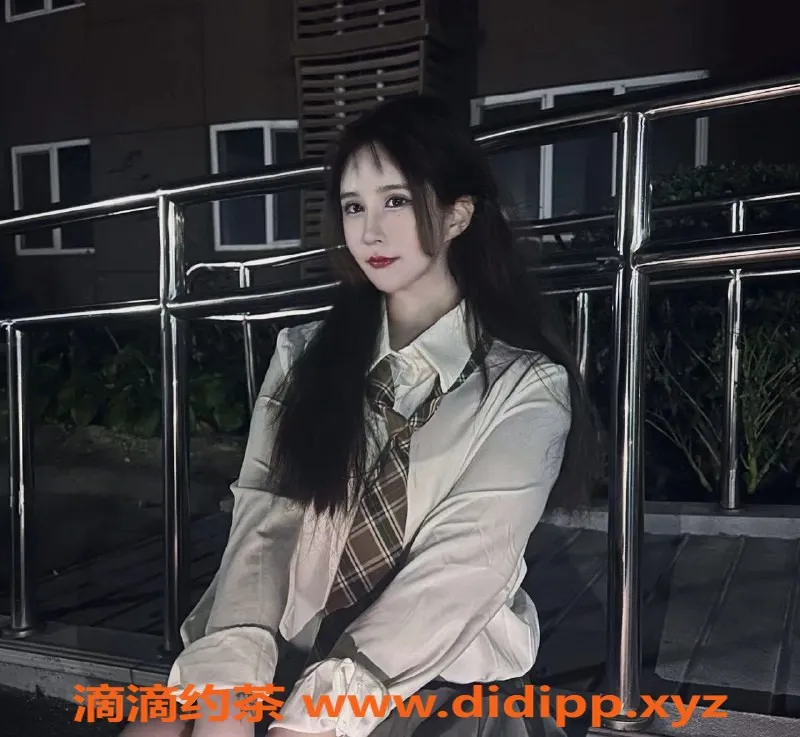 北京楼凤-朝阳小雨萱，167cm，51kg，上门服务，千元档