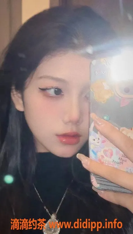 深圳楼凤资源信息,深圳南山小六子，168高女友感服务，1800起