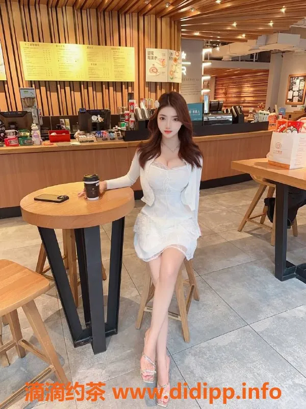 重庆楼凤-江北区雯雯，视频认证，超赞服务等你来体验！