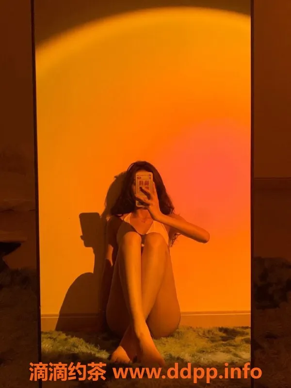 深圳楼凤-福田木瓜，26岁C罩杯，服务超赞！