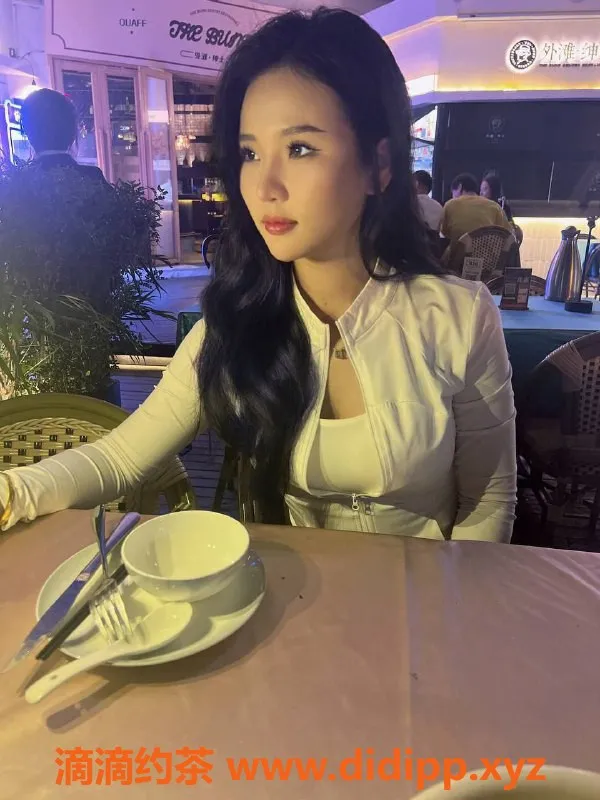 南宁楼凤-青秀区初晴，700元视频验证美女服务