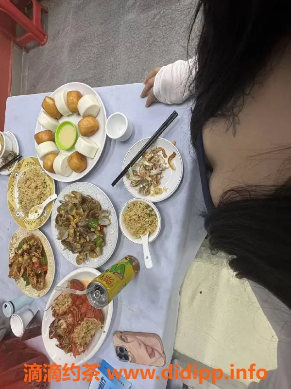 深圳楼凤资源信息,宝安小诗，800元激情服务等你来体验