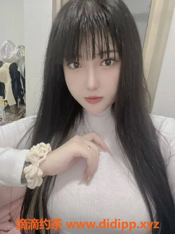 广州楼凤资源信息,天河御姐啵啵，700元舌吻服务，视频验证