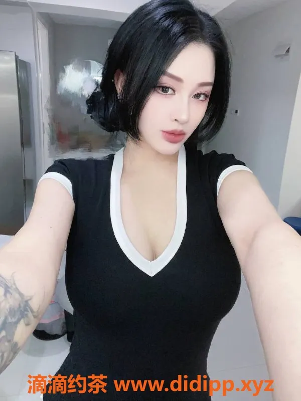 上海楼凤-普陀浮香，颜值大胸长腿，1500元起