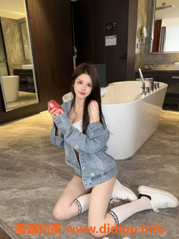 上海楼凤-闵行鹿溪，171cm长腿C罩杯美女，1200元起