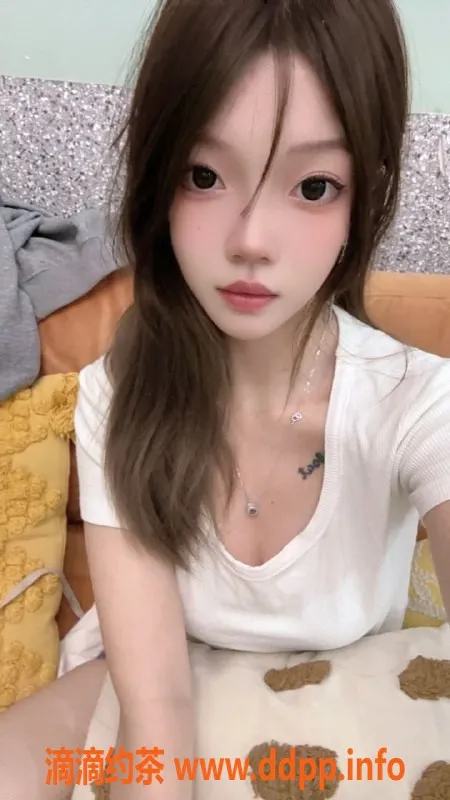 上海楼凤-长宁小礼物，160CM嫩妹，1200元45分