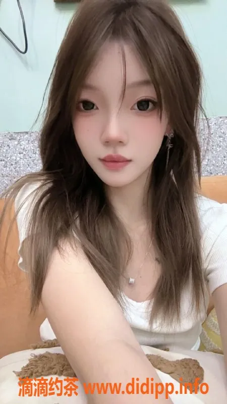 上海楼凤-长宁小礼物，160CM嫩妹，1200元45分