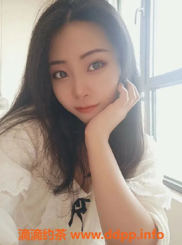 北京楼凤-北京悦悦，168cm 110斤 大胸陪浴服务