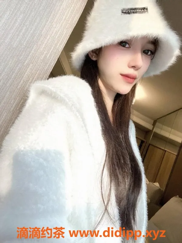 深圳楼凤资源信息,龙岗KK，1200元体验，服务超赞！