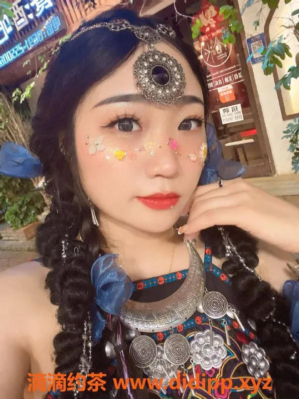 广州楼凤-天河乐乐，人妻服务，600元一次