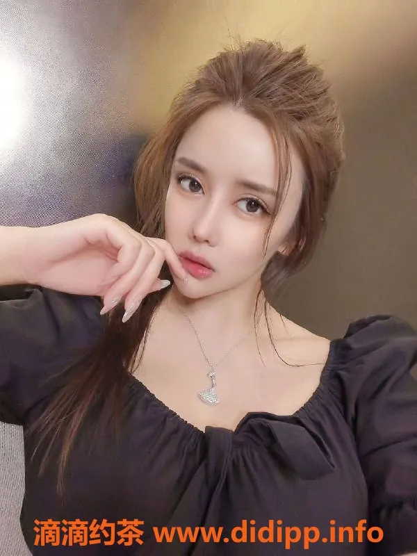 杭州外围-上城区小糯米，174天然美臀，约到就是赚到