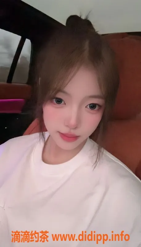 上海楼凤-闵行嫩妹七七，166cm 34B，1400元超值服务