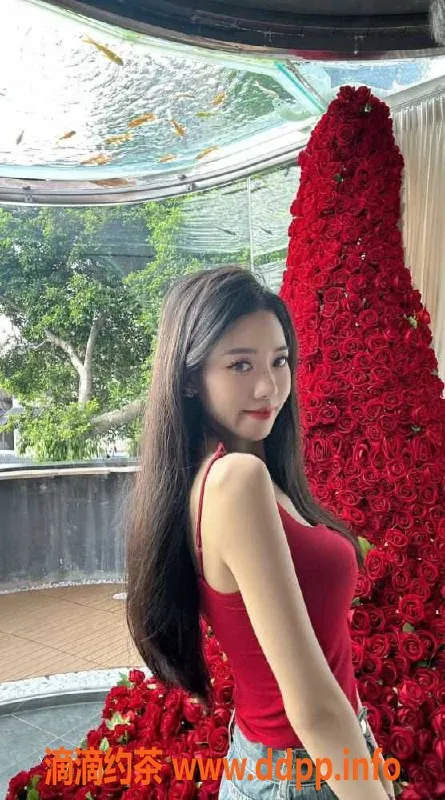 广州楼凤-广州海珠大塘新人萱萱 24岁全套服务