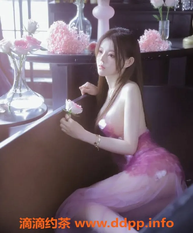 上海楼凤资源信息,静安小鑫儿限时福利，仅需1000P