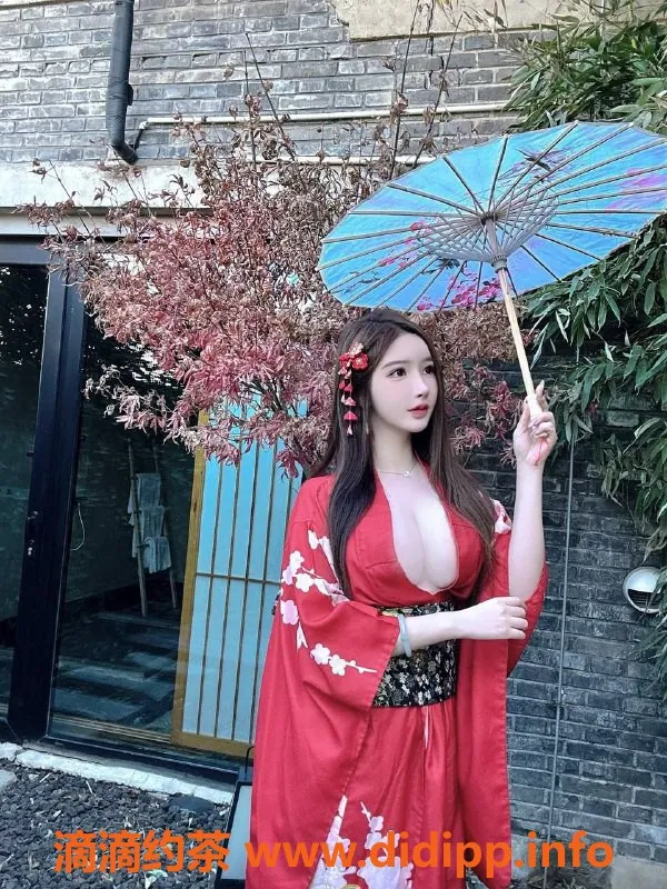 上海楼凤-静安林月，172cm大胸美女，3000p服务