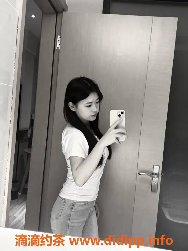 南宁楼凤-青秀区诗诗，带课室服务，体验仅需600