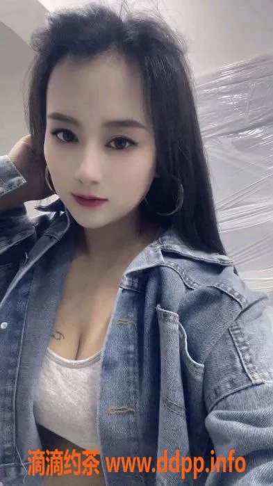 广州楼凤-天河邻家性感小韩香，24岁，400元体验快感