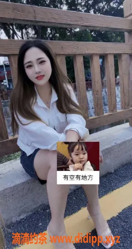 深圳楼凤-龙华美女兼职玉儿，身高162，24岁体验不容错过