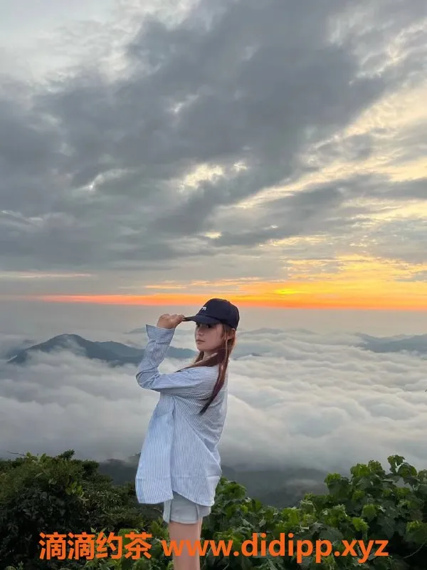 广州楼凤-天河葡萄御姐 800p/1500pp 视频验证美颜照