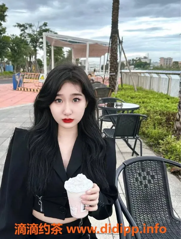 深圳楼凤资源信息,宝安豌豆，已验证，1200元服务体验