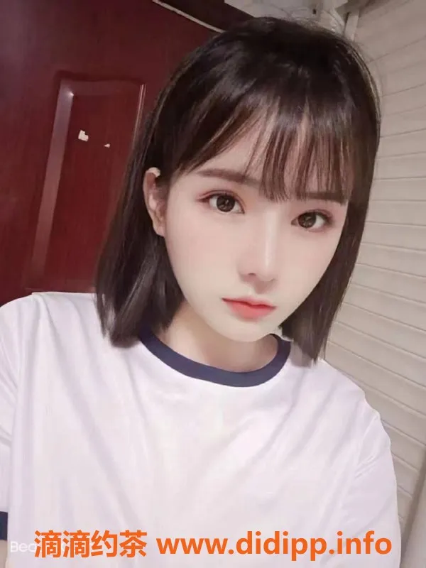 广州楼凤-天河伊然，1000元起私聊服务可选