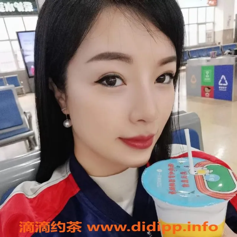 南京楼凤资源信息,秦淮暖洋洋，32岁瑶族小姐，身高157，服务周到