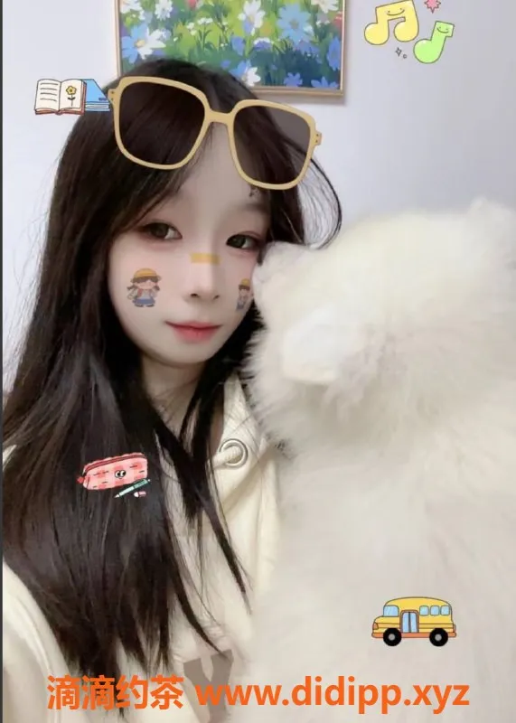 南京楼凤资源信息,江宁阿黎，160身高，22岁甜胸服务，水费800起