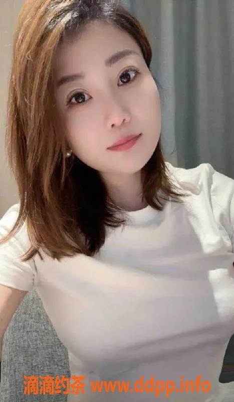 广州楼凤-海珠果果 26岁 165cm 48kg 低价超值服务