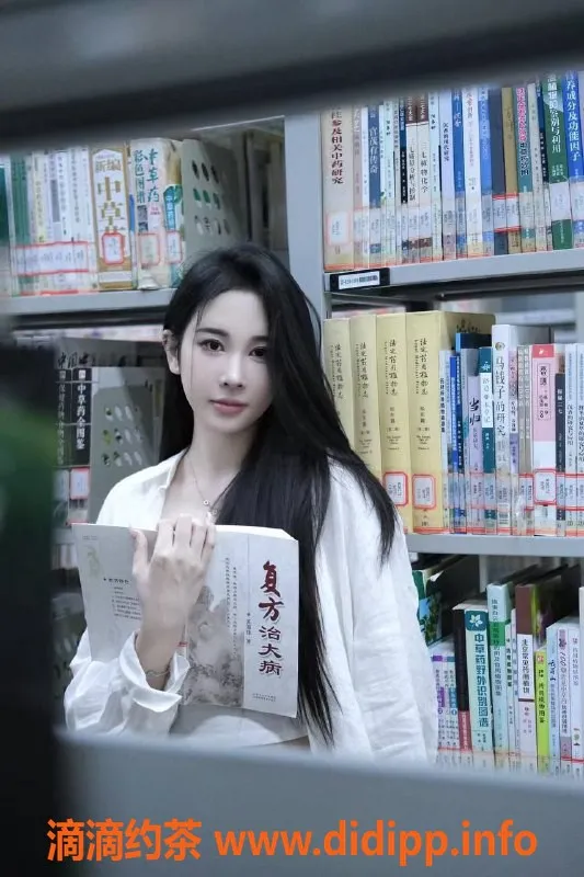 深圳楼凤-深圳罗湖天爱热情服务，1500起价