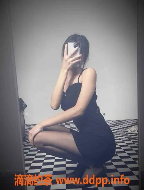 成都楼凤资源信息,成都思雨，19岁排骨精，颜值超高，600元起服务