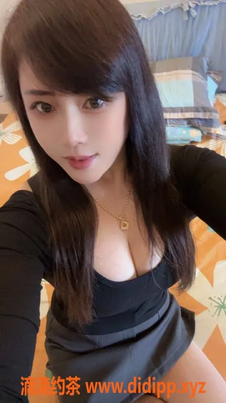 武汉楼凤-汉阳蝴蝶幺妹，168高挑，500p等你来体验