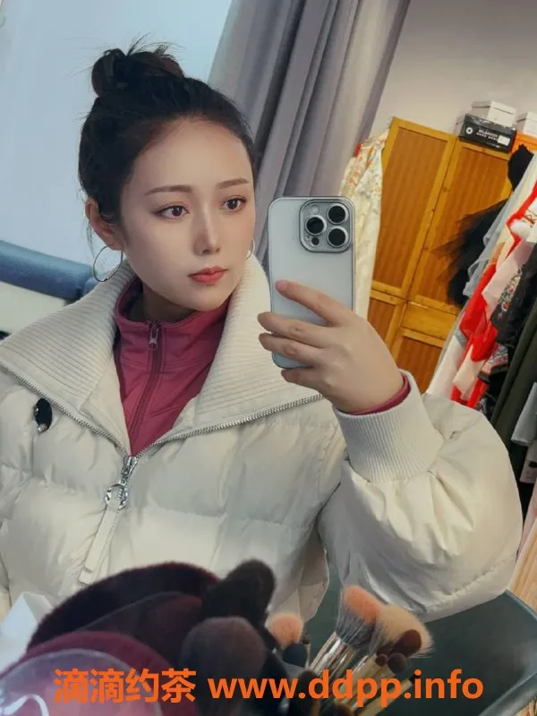 深圳楼凤-龙岗小兮已视频验证，1000元一小时服务